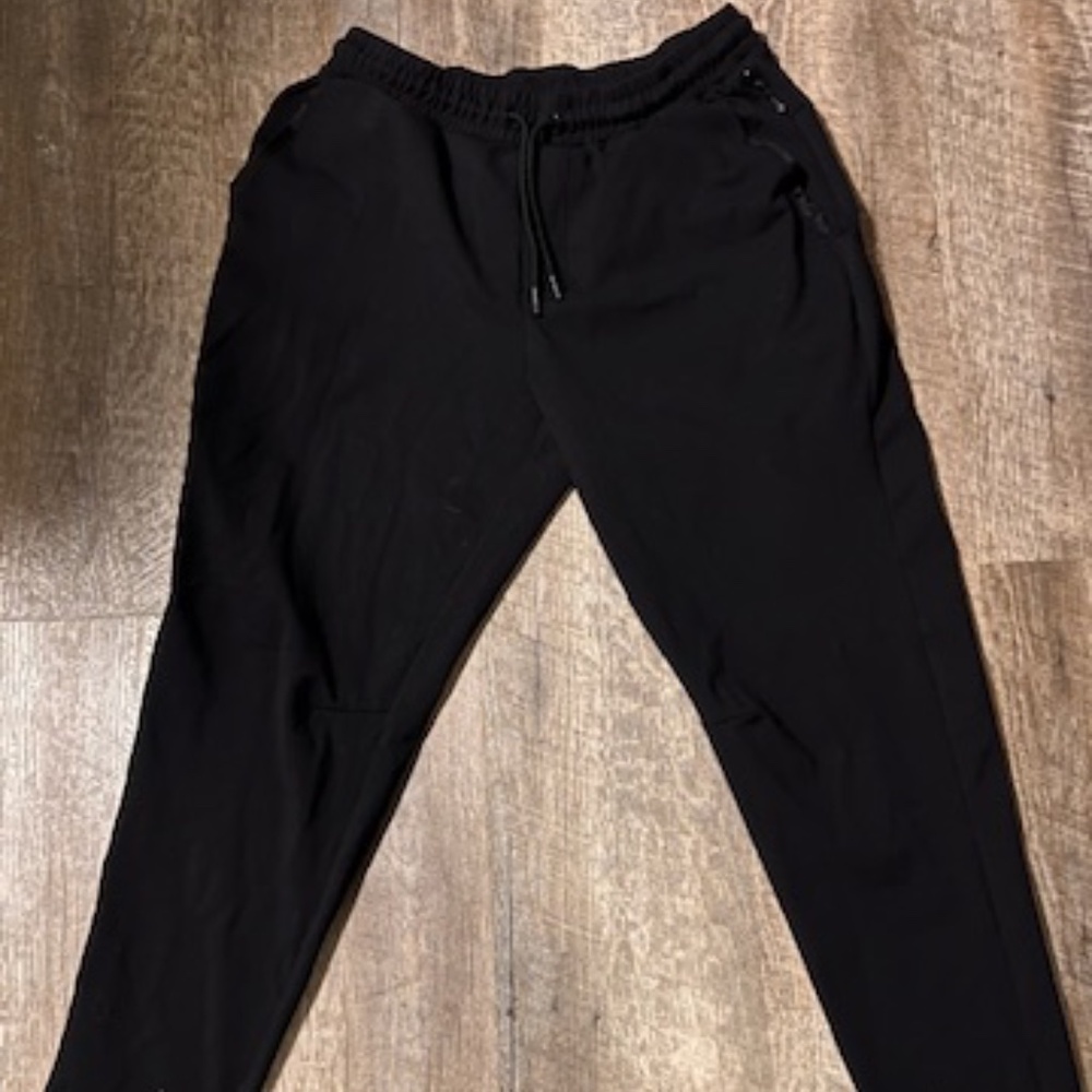 Old Navy Active Go‑Dry Tapered Jogger Pants – Black